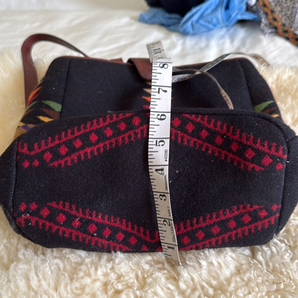 Pendleton Backpack Aztecs wool. - Picture 11 of 12